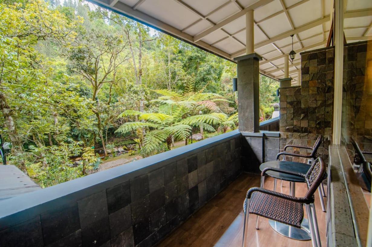 Taman Simalem Resort Tongging ภายนอก รูปภาพ