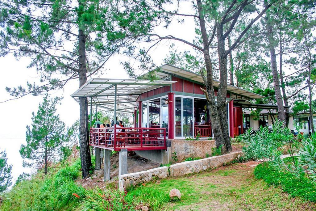 Taman Simalem Resort Tongging ภายนอก รูปภาพ