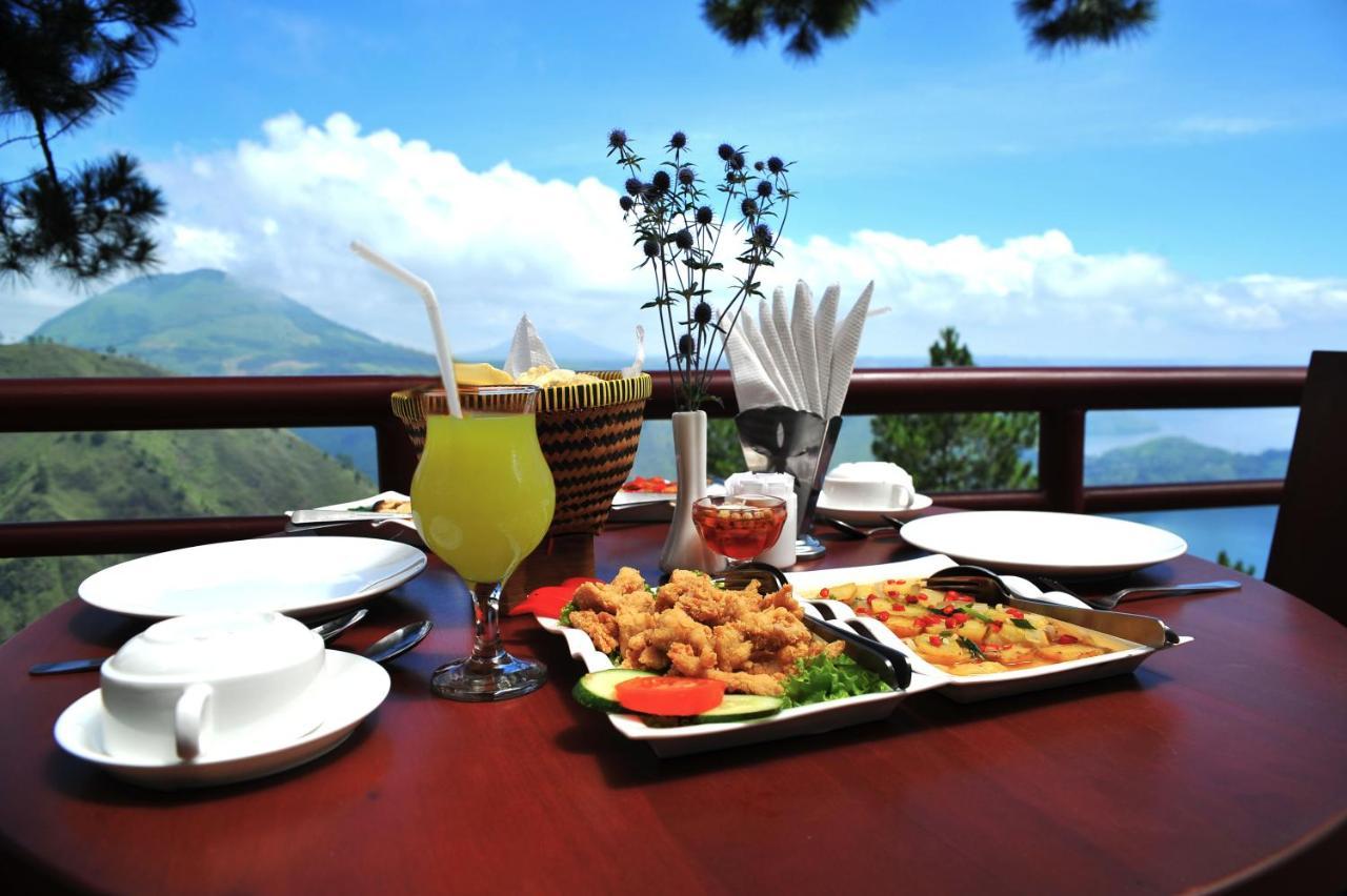 Taman Simalem Resort Tongging ภายนอก รูปภาพ